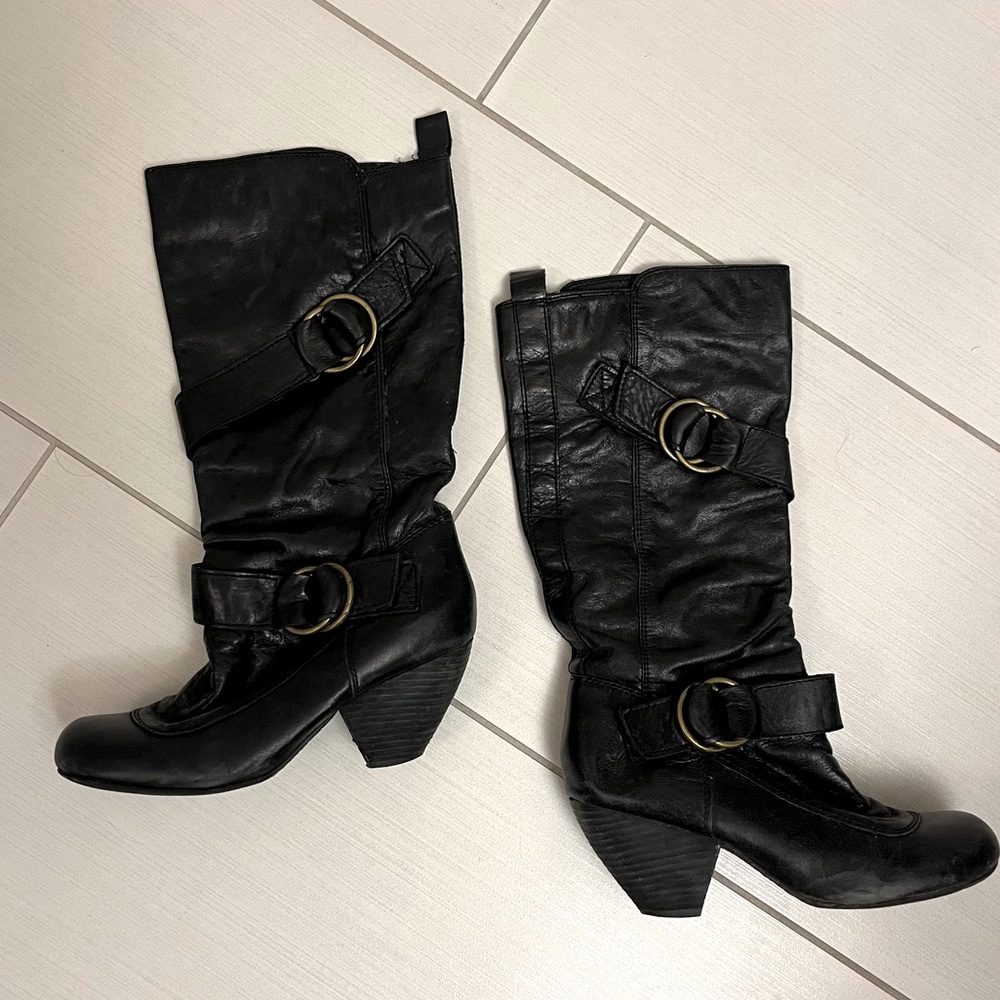 Size 6 leather slouch boots